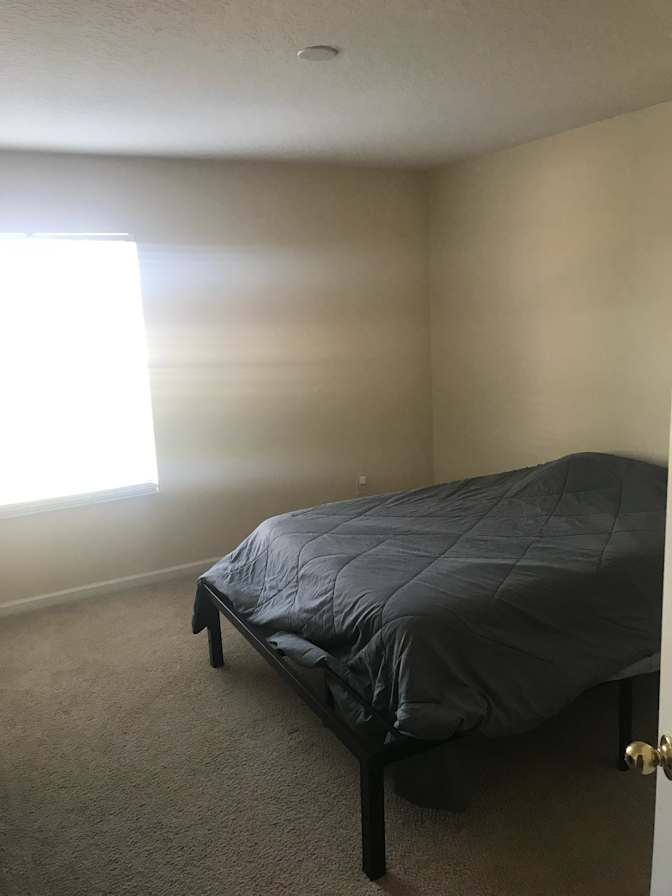 Sergio's room