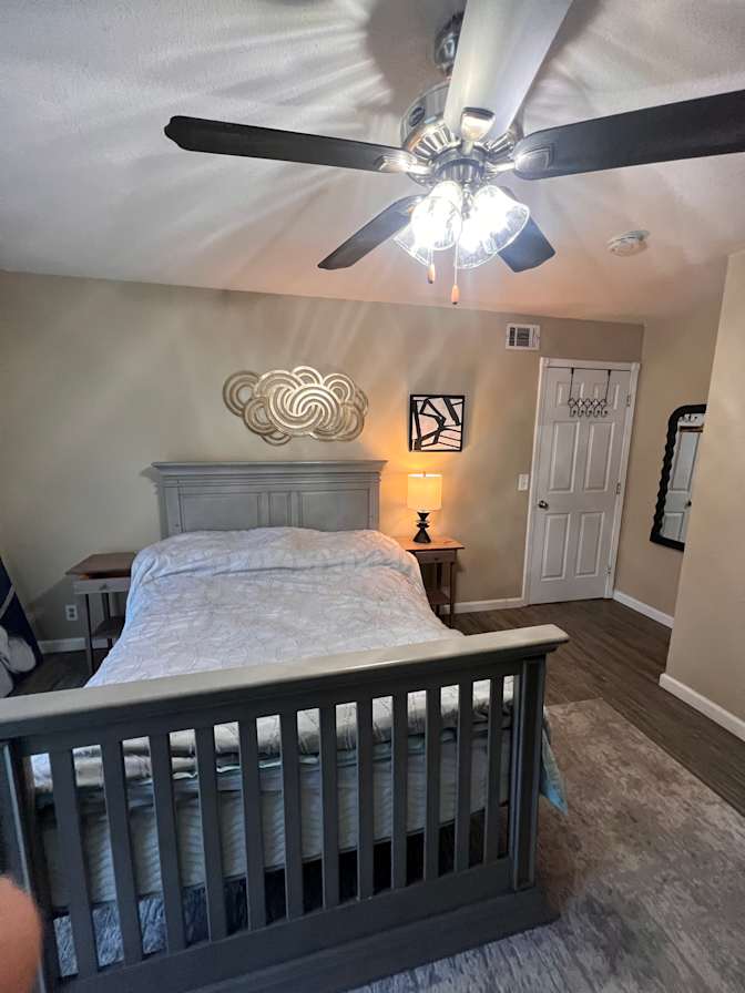 Mike O's room