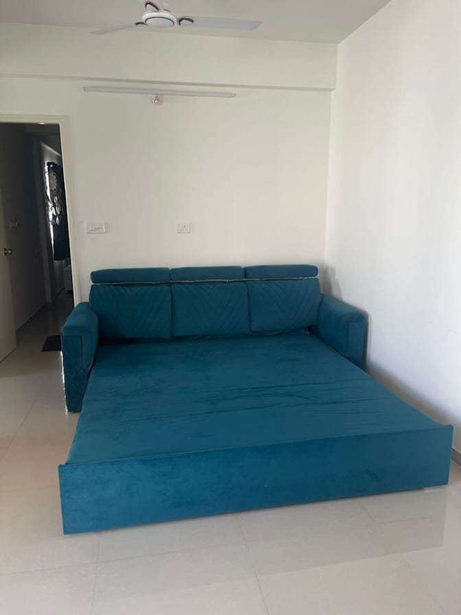 Jay Shukla's room