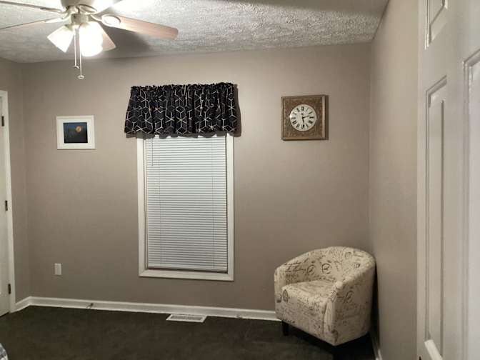 Donny's room