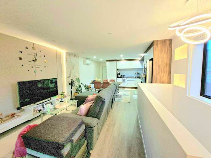 Arvi Osorio Mayote's room