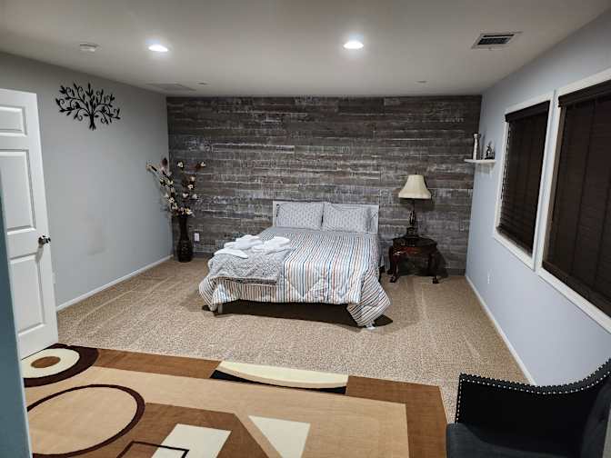 Nelson Ramos's room