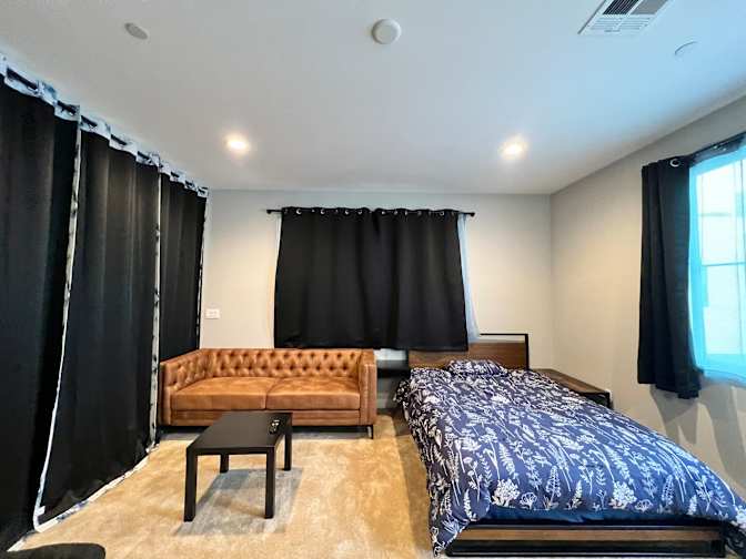 Nic's room