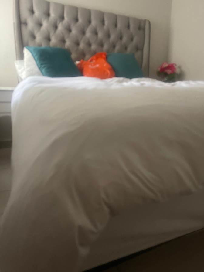 Bella Nziba's room