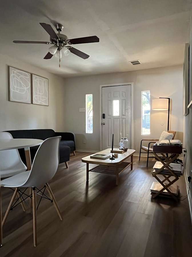 Ricardo's room