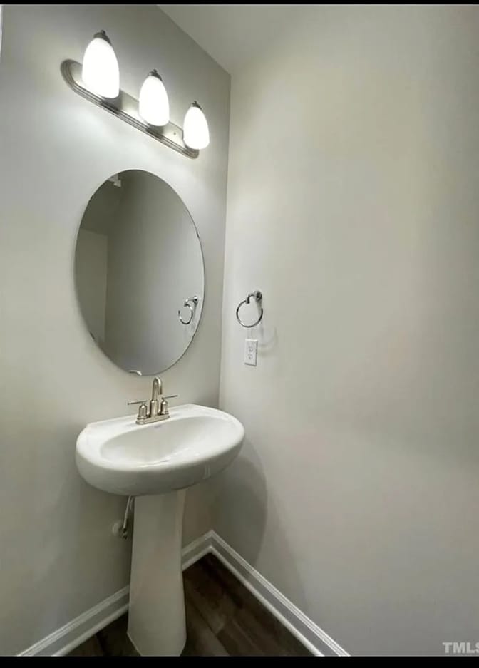 Alcove Rooms's room