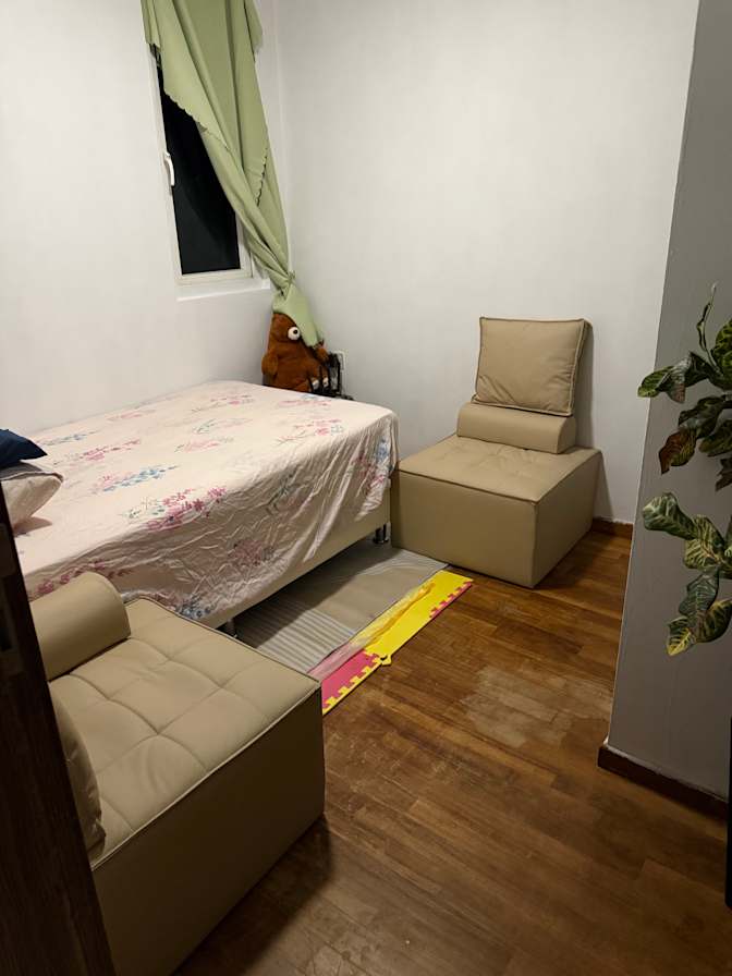 Jenny's room