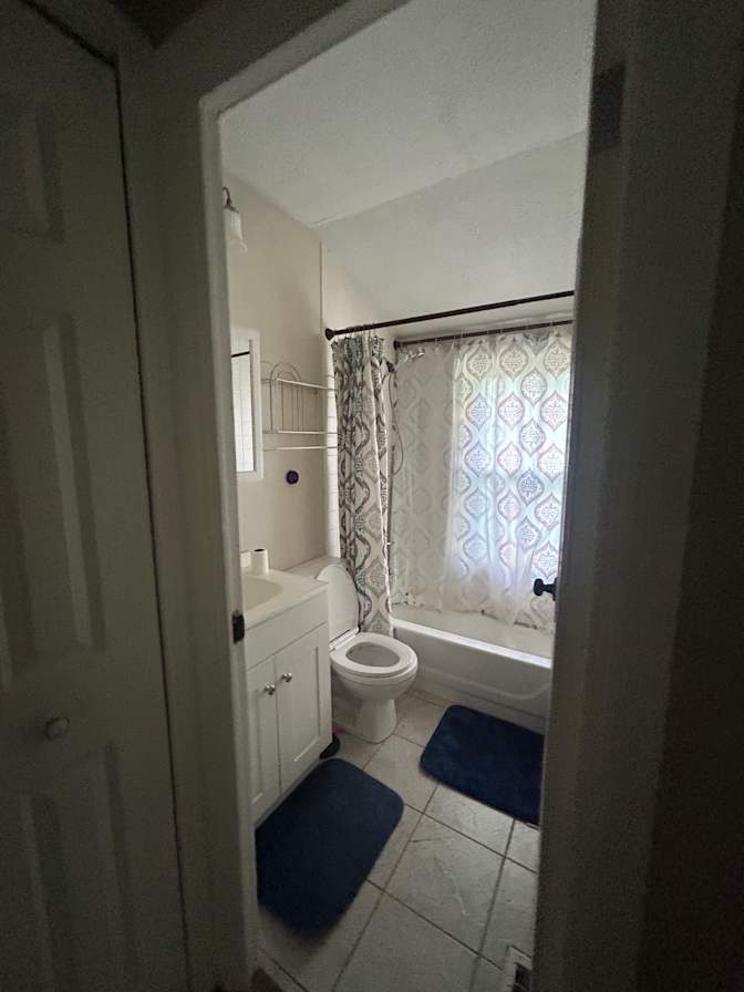Tatyana C's room