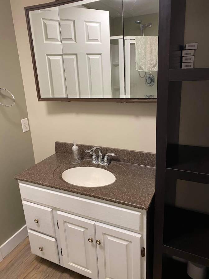 Caroline's room