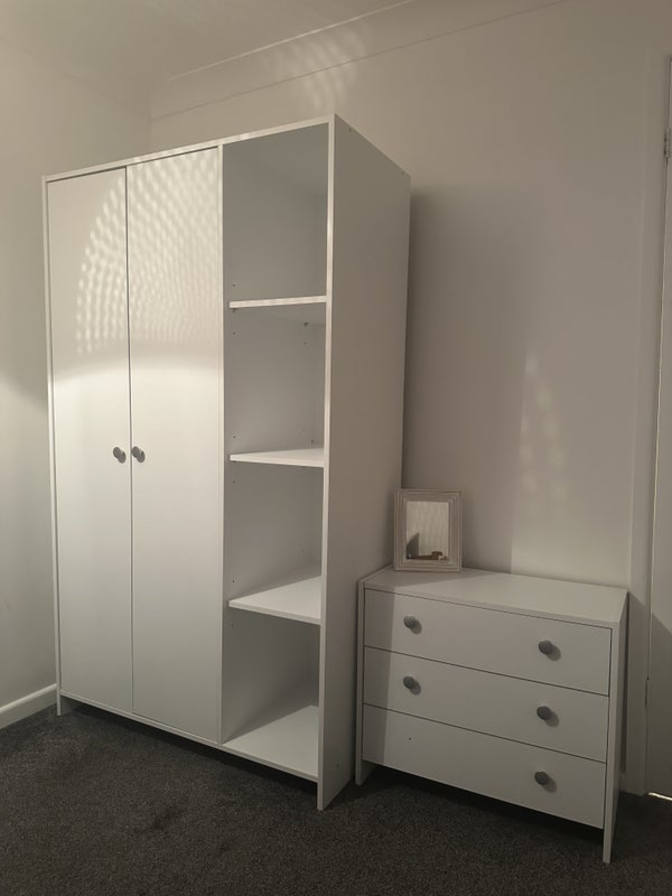Nicholas Leer's room