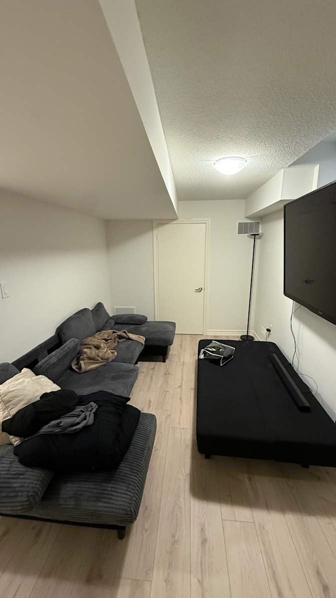 Ryoto's room