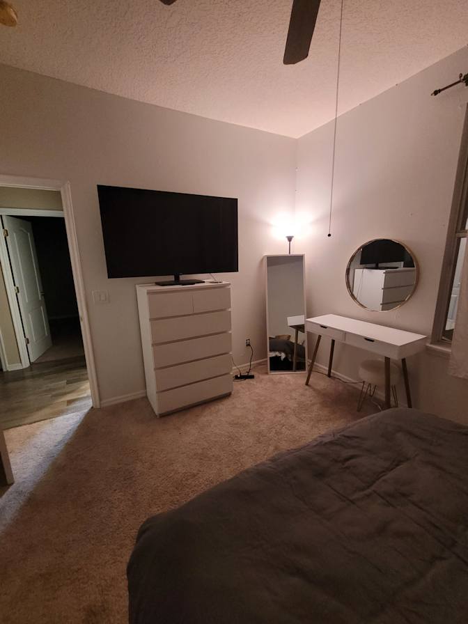 Jordon's room