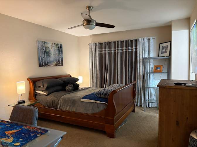 Maureen's room