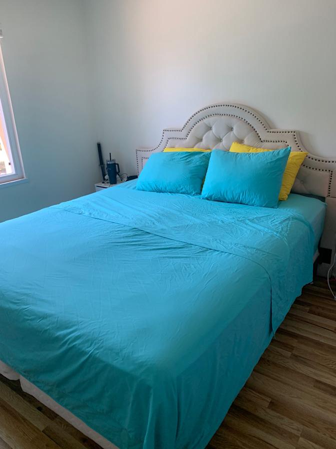 Rebeca's room