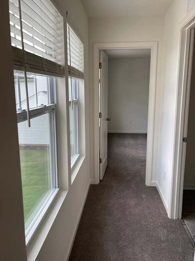 Alcove Rooms's room