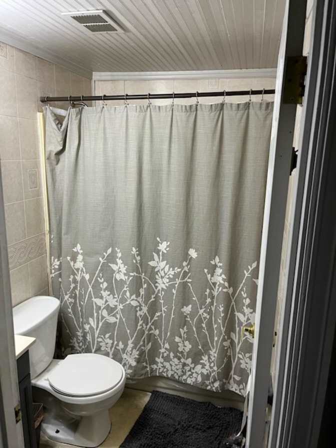 Tisha M Luthy's room