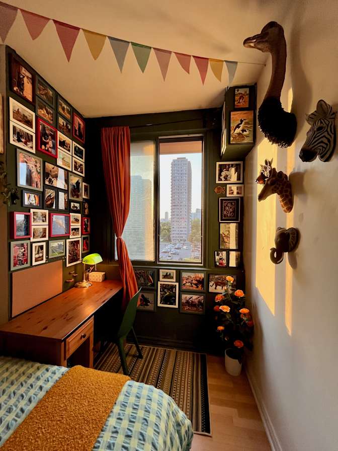 Abir's room