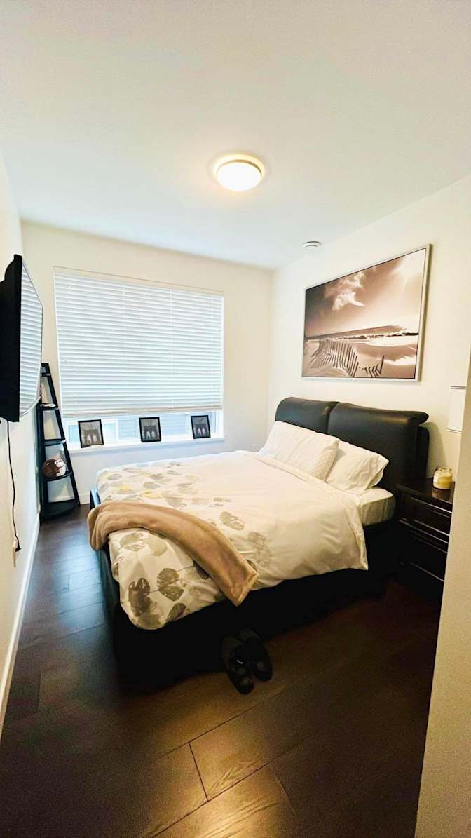 Leigh's room