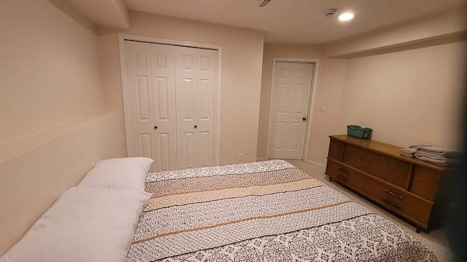 Perry and Rhonda's room