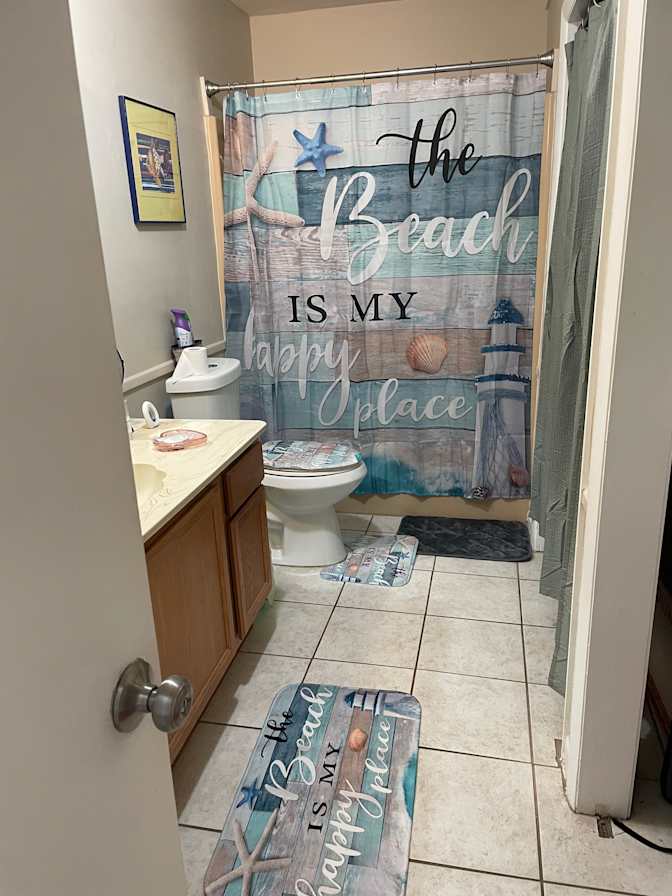 Elissa's room