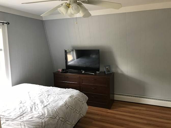 Louie's room