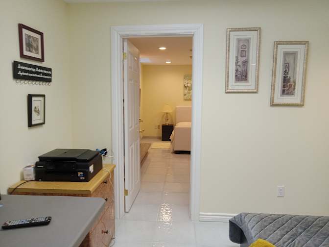 Rare-Oakville-Opportunity's room