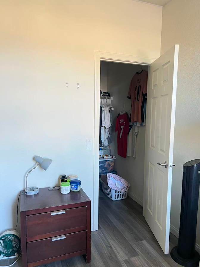 Alice's room