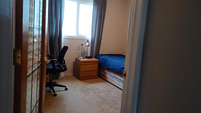 Erik's room