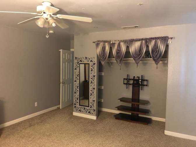 Michele's room