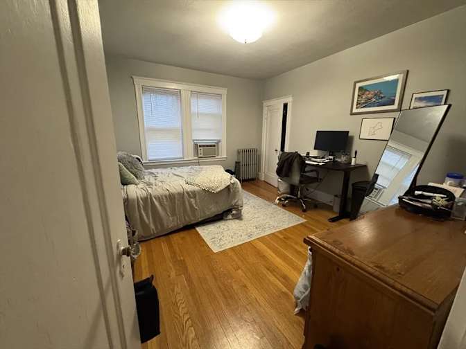 Mallory's room