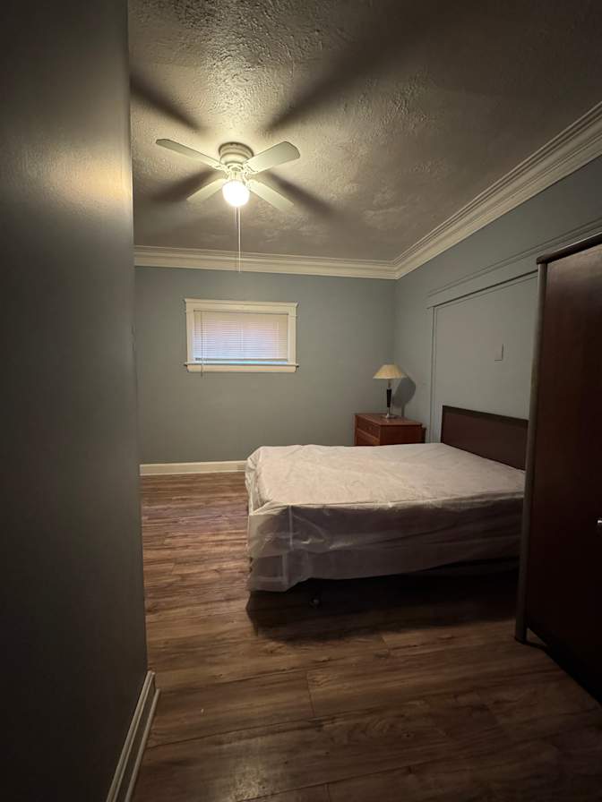 Black Diamond Ministries LLC's room