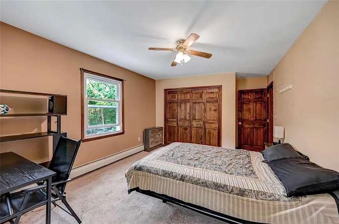Alberto's room