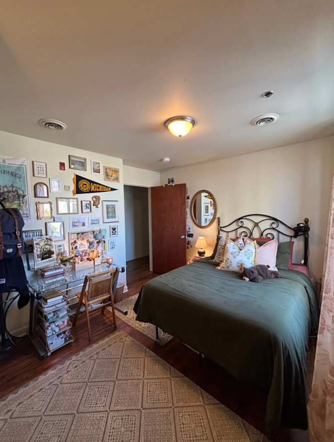 Eden's room
