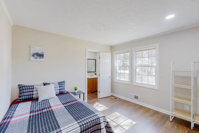 PadSplit's room