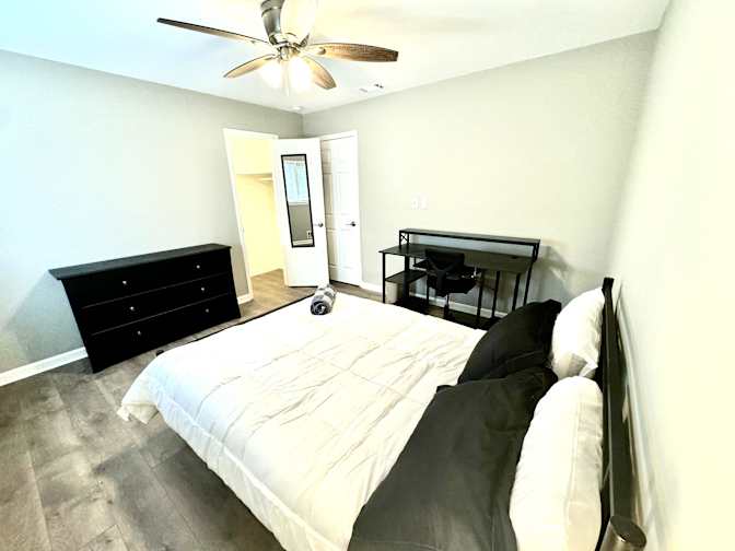 PadSplit's room