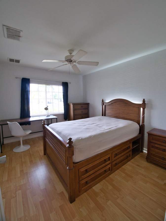 Juergen's room