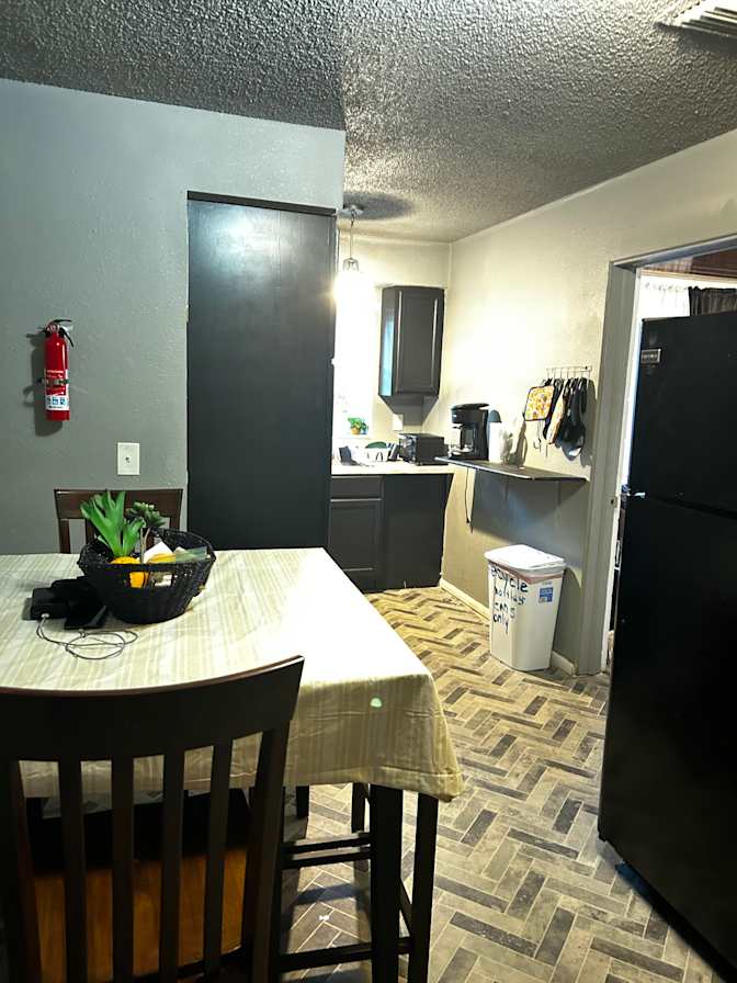 Natalie Thomas's room