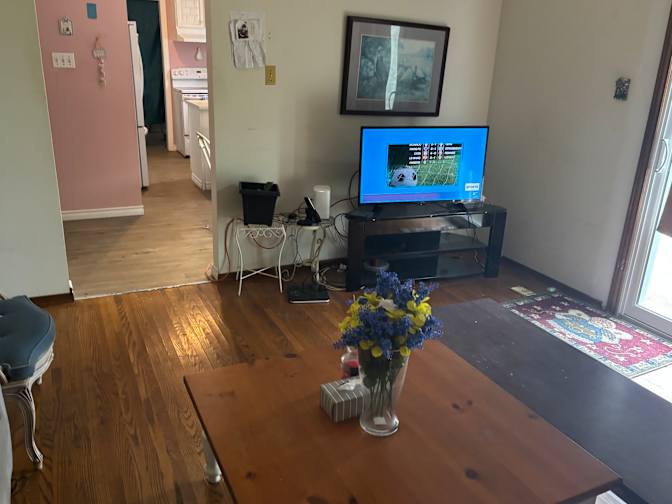 Tom Broome's room