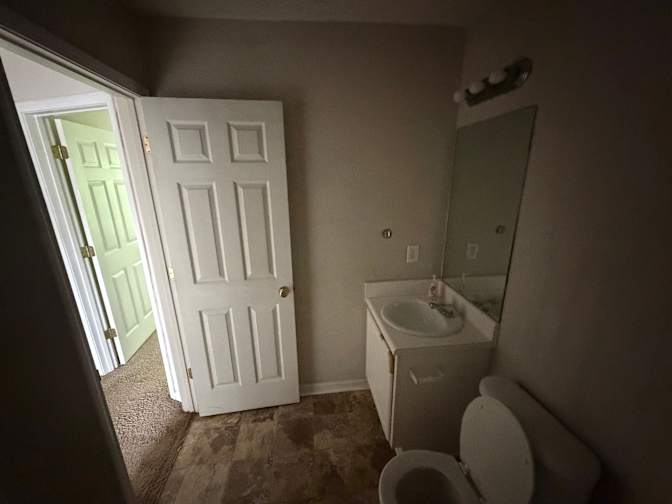 Alcove Rooms's room
