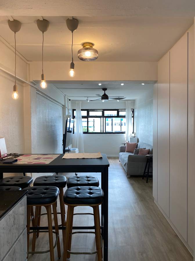 i.social.withthis's room