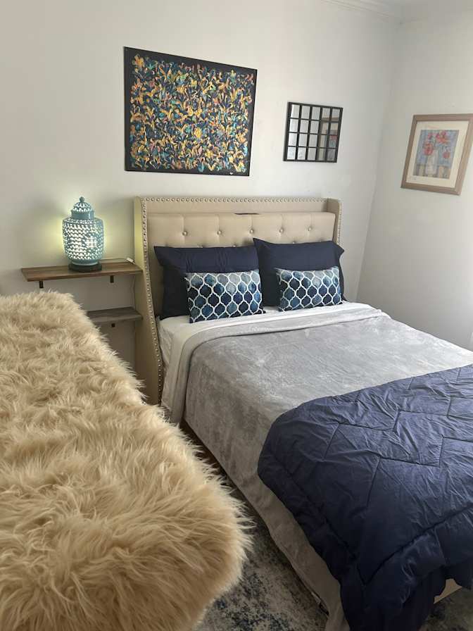 Jacklyn Stephens's room