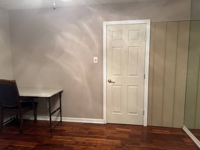 Pravin's room