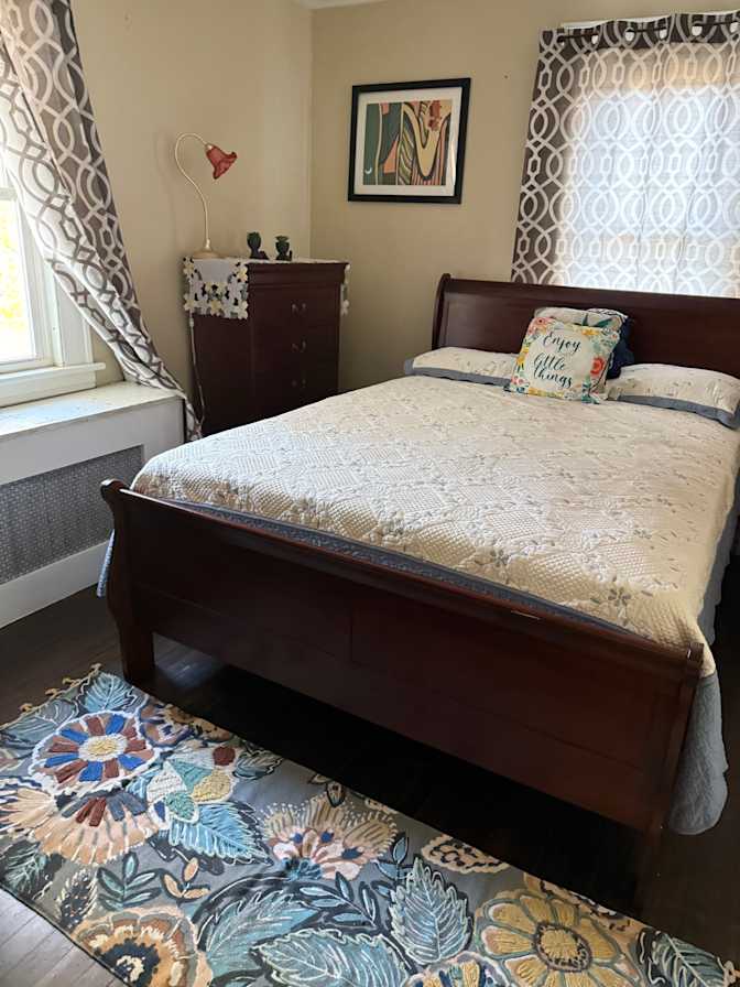 Jacqueline's room