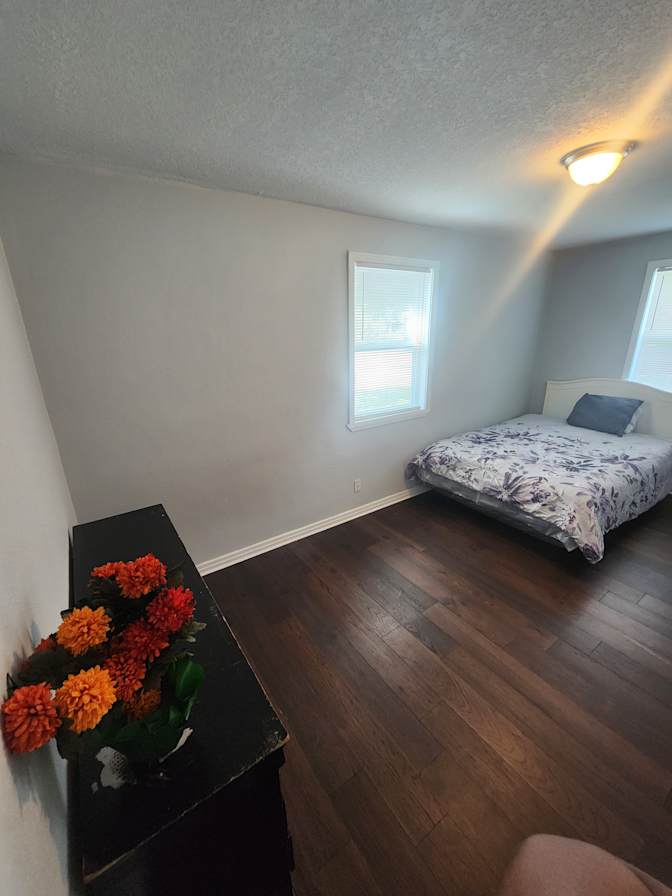 Always Welcome's room