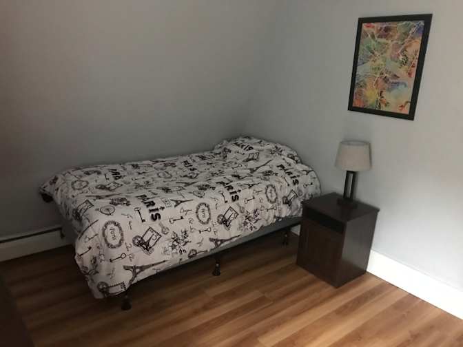 Louie's room