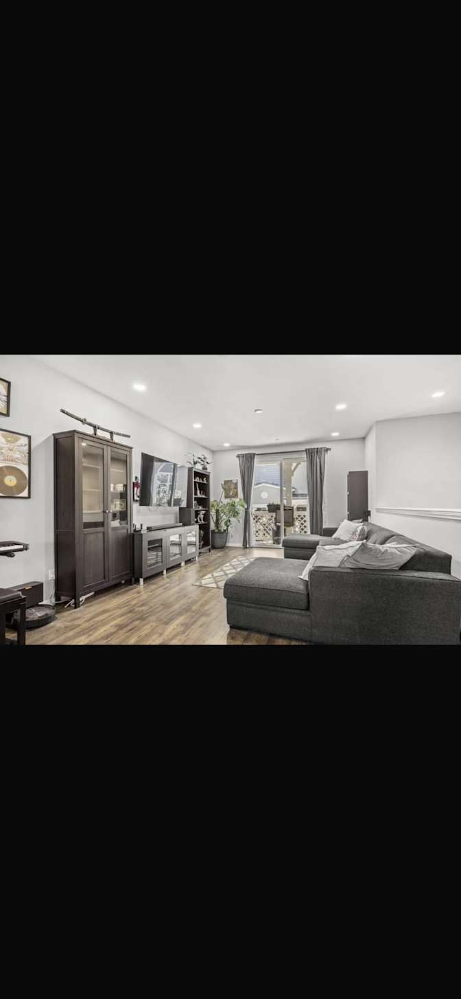 Elizabeth's room