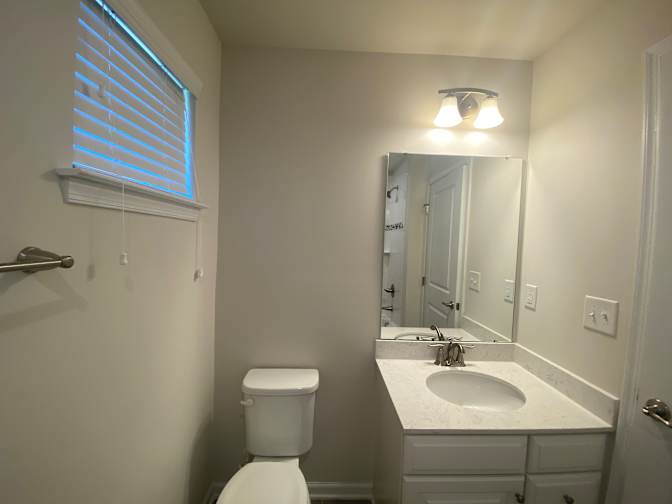 Alcove Rooms's room