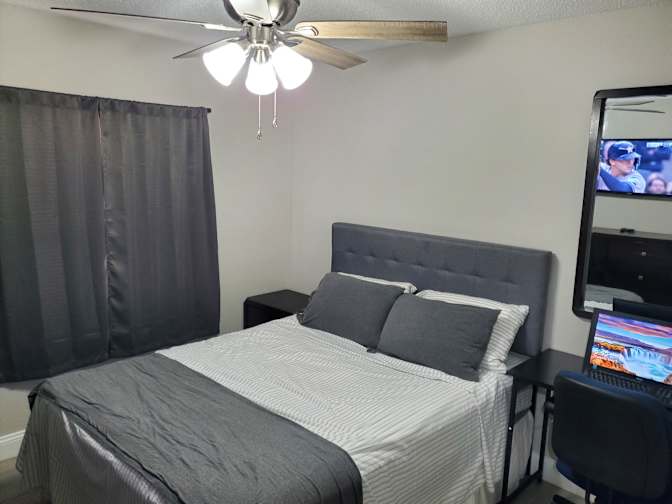 Jason Bryan, Realtor's room