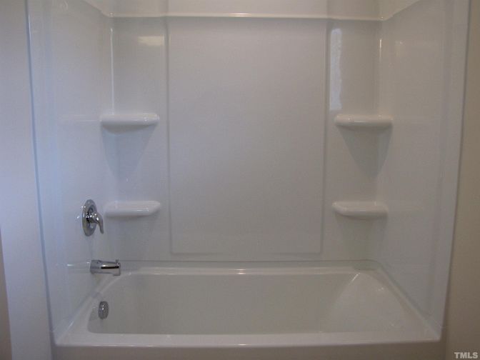 Alcove Rooms's room