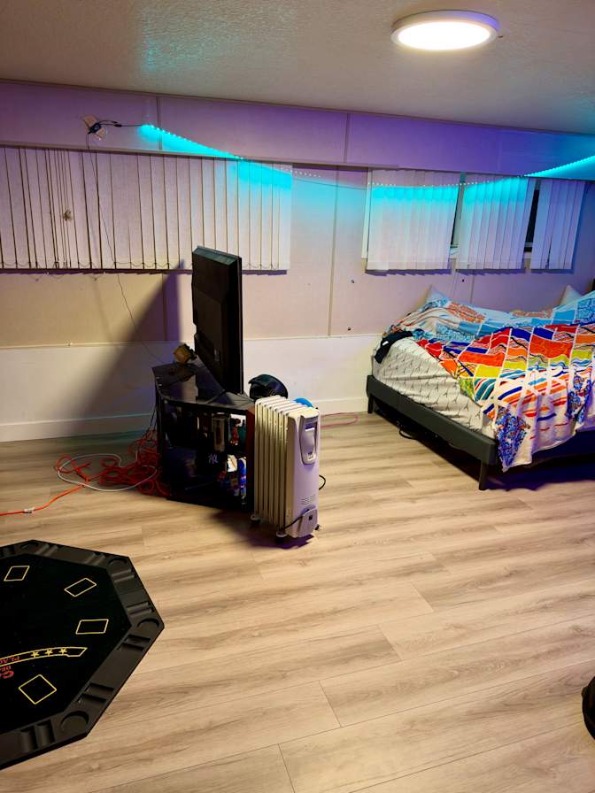Sunny's room